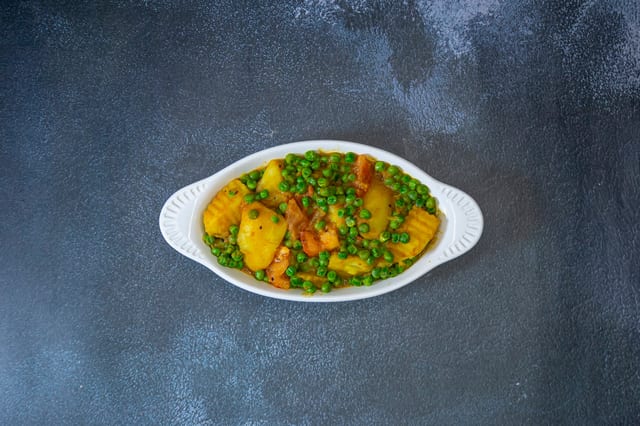 Aloo Matar.